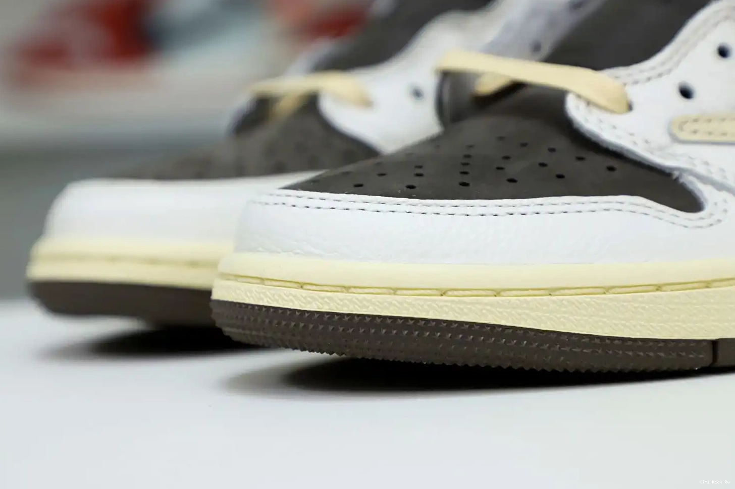 X TRAVIS 1 AIR LOW MOCHA SCOTT Kimikick JORDAN OG REVERSE 0822